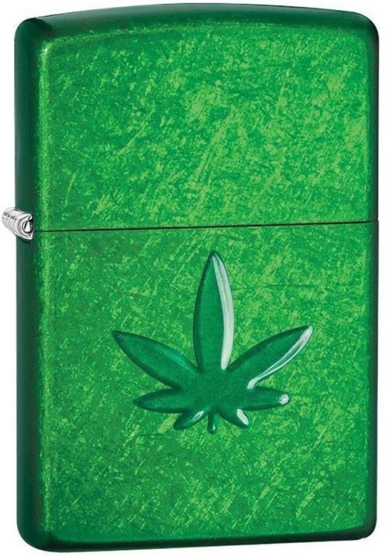 Zippo Cannabis Stamped Leaf 29673 aansteker